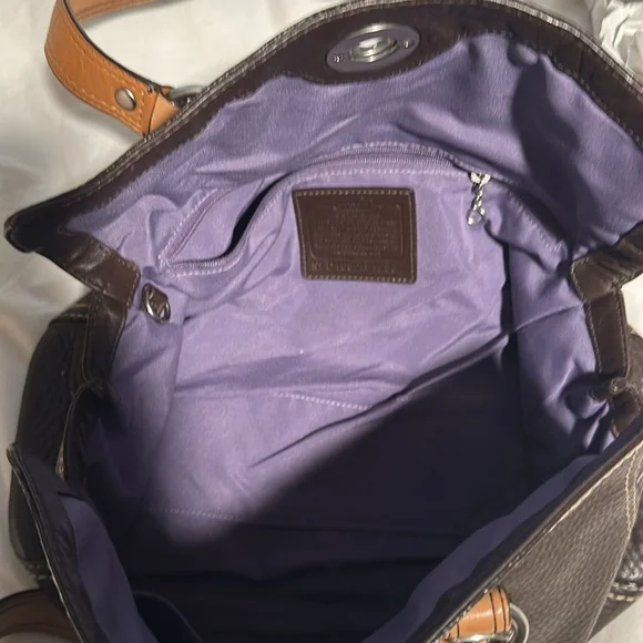 Coach Vintage Chelsea Turnlock Bag - Picture 5 of 8